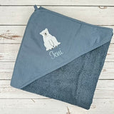 Kapuzenhandtuch bestickt mit Eisbär, personalisierbar, 100 x 100 cm