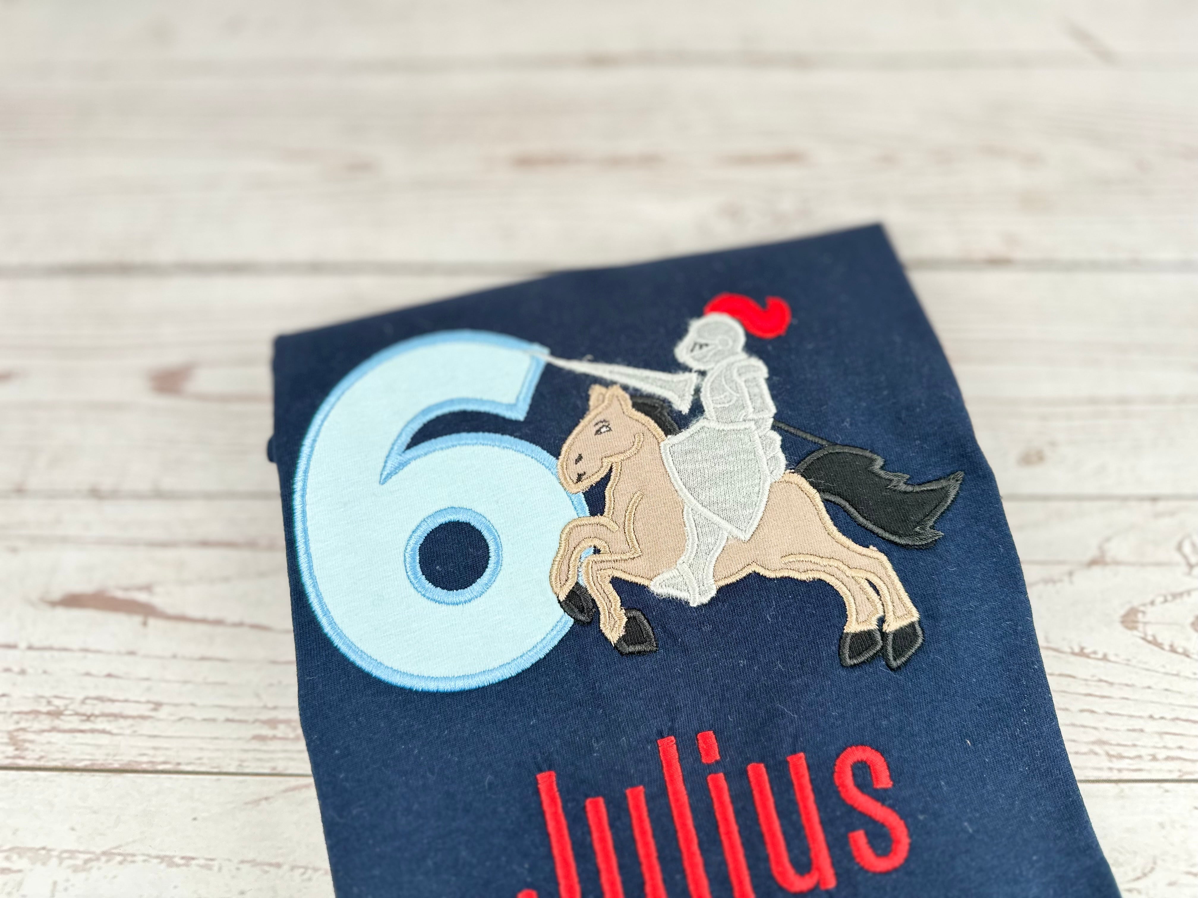 Geburtstagsshirt mit Ritter personalisiert mit Name und Geburtstagszahl