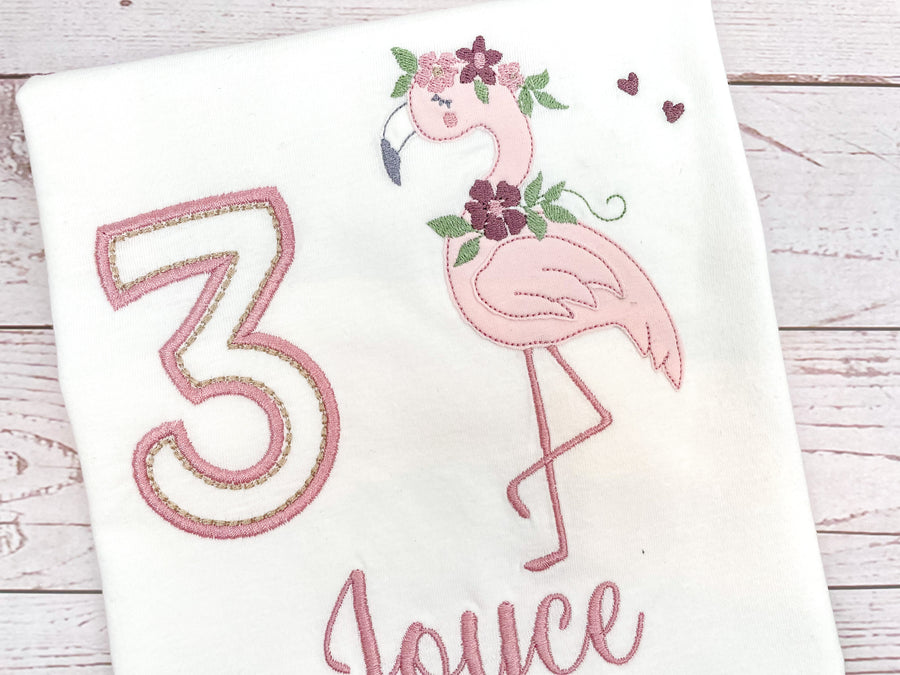Personalisiertes Flamingo-Geburtstagsshirt für Mädchen