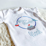 Babybody bestickt mit Name, kleines Wunder, maritim, Wal, Schiff